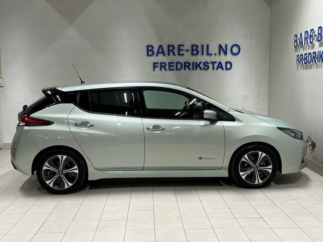 2018 NISSAN LEAF - 8