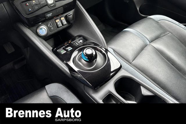 2021 NISSAN LEAF - 17