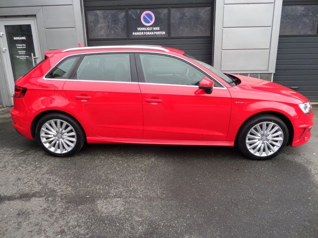 WAUZZZ8V9FA182931 2015 AUDI A3-3