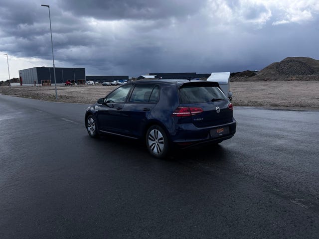 WVWZZZAUZFW910998 2015 VOLKSWAGEN GOLF-4