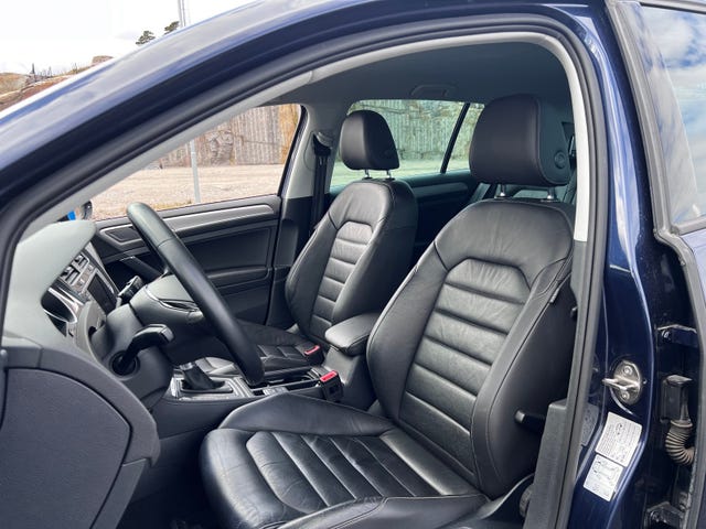 2015 VOLKSWAGEN GOLF - 10