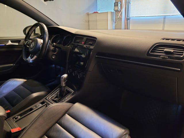 2015 VOLKSWAGEN GOLF - 15
