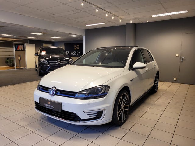 2015 VOLKSWAGEN GOLF - 10