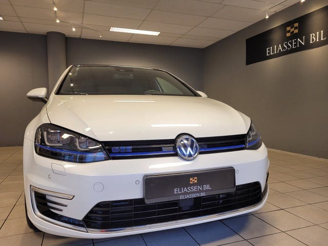 2015 VOLKSWAGEN GOLF - 11