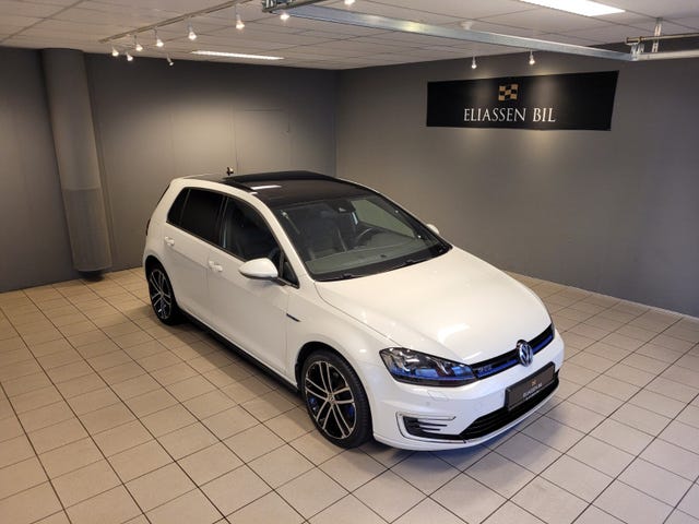 WVWZZZAUZFW800631 2015 VOLKSWAGEN GOLF-1