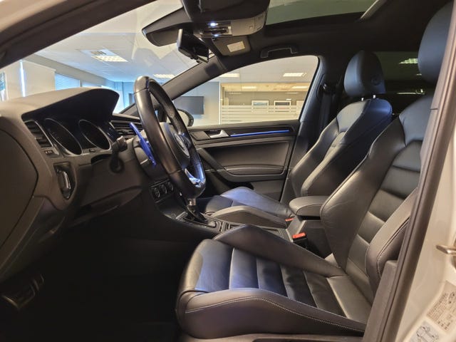 2015 VOLKSWAGEN GOLF - 21