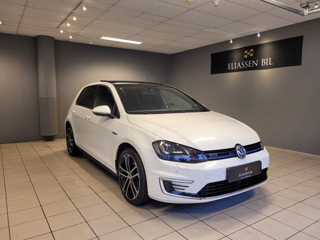 2015 VOLKSWAGEN GOLF - 12