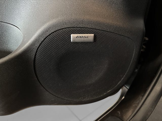 2021 NISSAN LEAF - 11