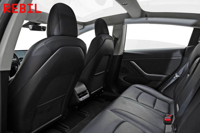 2019 TESLA MODEL 3 - 11