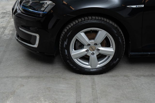 2015 VOLKSWAGEN GOLF - 14