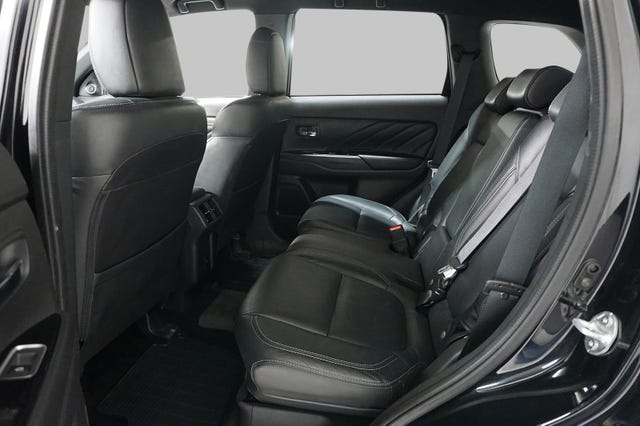 2020 MITSUBISHI OUTLANDER - 12
