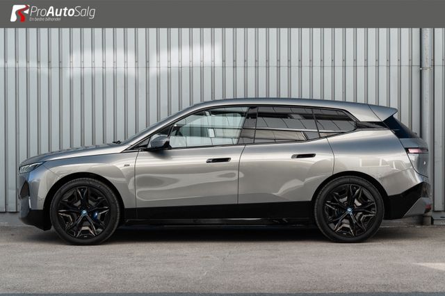 2022 BMW IX M60 - 2