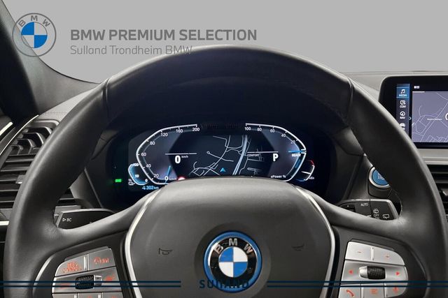 2021 BMW IX3 - 12