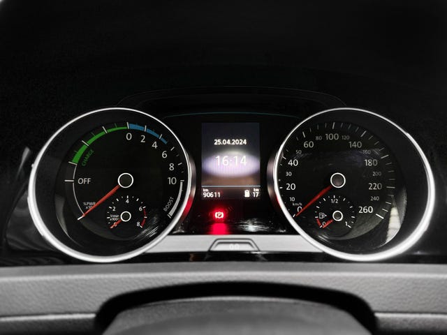 2018 VOLKSWAGEN GOLF - 26