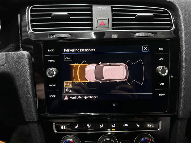 2018 VOLKSWAGEN GOLF - 22