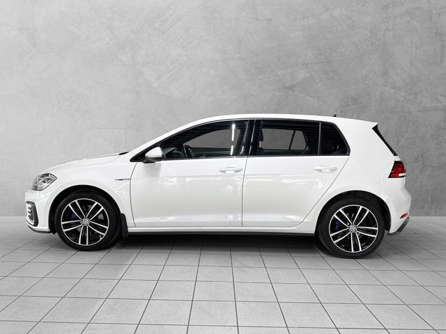 WVWZZZAUZJW804241 2018 VOLKSWAGEN GOLF-4