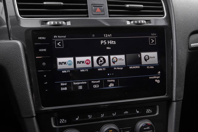 2018 VOLKSWAGEN GOLF - 25