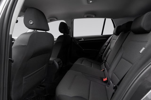2018 VOLKSWAGEN GOLF - 28