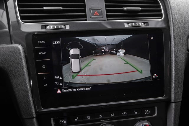 2018 VOLKSWAGEN GOLF - 24
