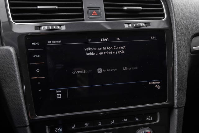 2018 VOLKSWAGEN GOLF - 26