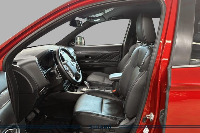 2020 MITSUBISHI OUTLANDER - 10