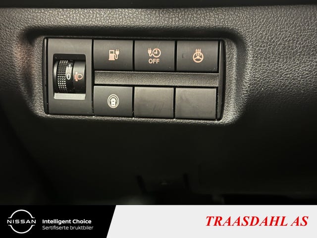 2022 NISSAN LEAF - 25