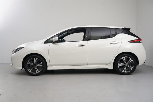 SJNFAAZE1U0152556 2022 NISSAN LEAF-3