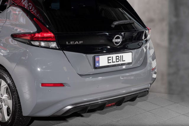 2022 NISSAN LEAF - 7