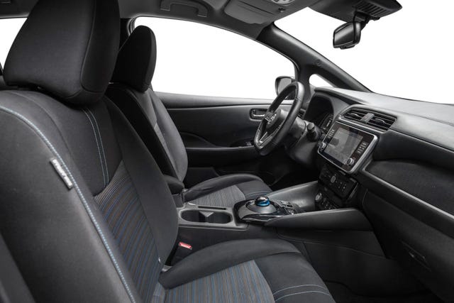 2021 NISSAN LEAF - 23