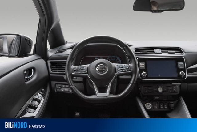 2021 NISSAN LEAF - 26