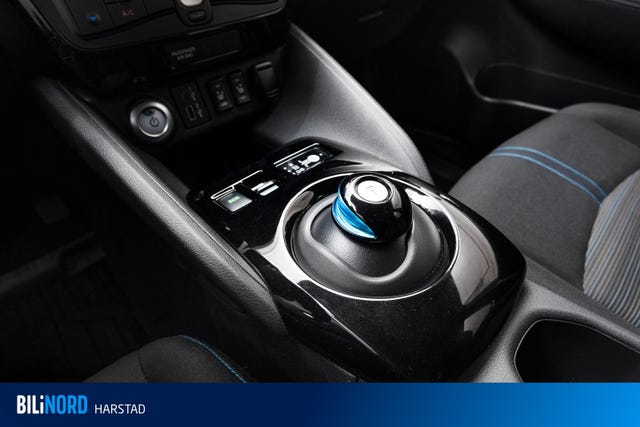 2021 NISSAN LEAF - 22