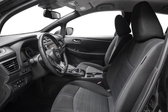 2022 NISSAN LEAF - 10