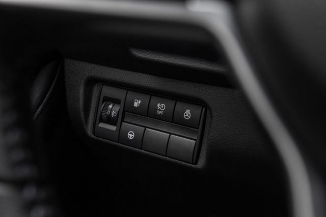 2022 NISSAN LEAF - 18