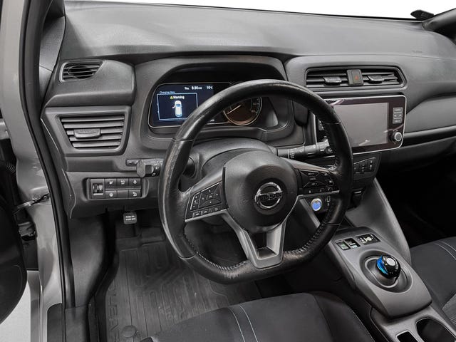2021 NISSAN LEAF - 8