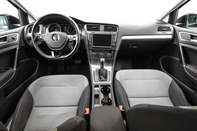 2015 VOLKSWAGEN GOLF - 21