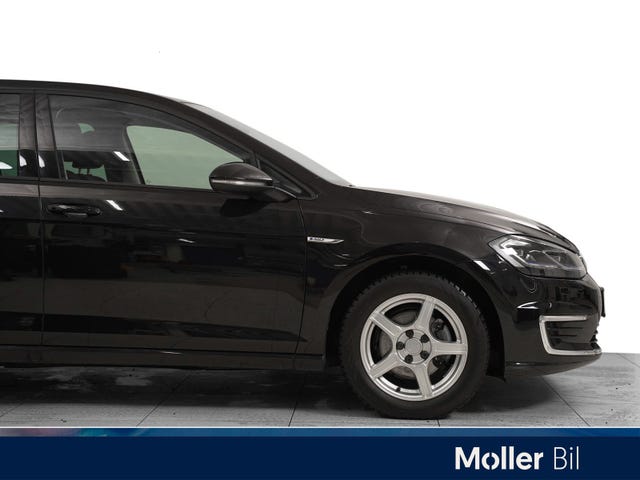 2019 VOLKSWAGEN GOLF - 8
