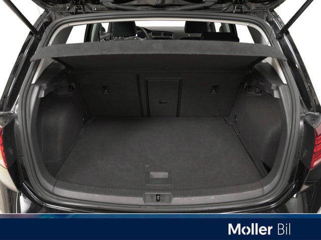 2019 VOLKSWAGEN GOLF - 24