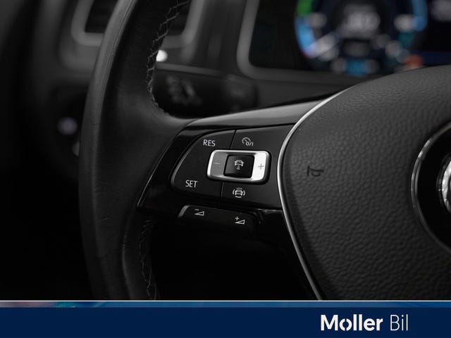2019 VOLKSWAGEN GOLF - 13