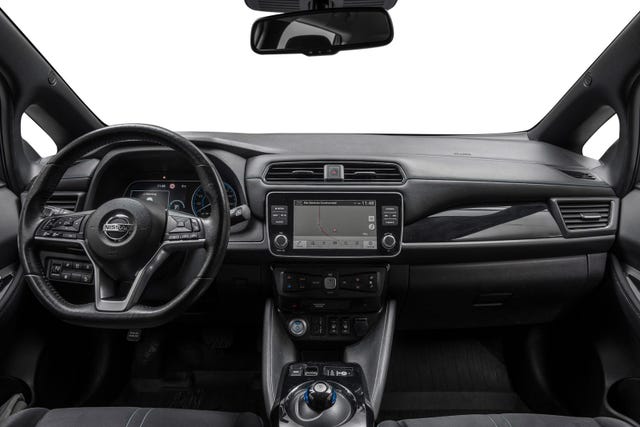 2021 NISSAN LEAF - 13