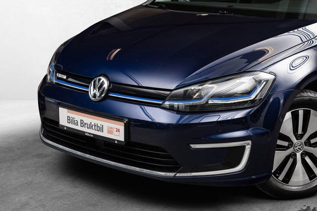 WVWZZZAUZK8905403 2019 VOLKSWAGEN GOLF-2