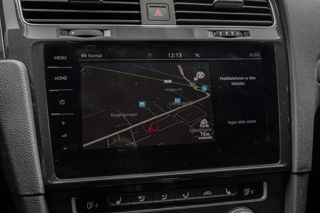 2019 VOLKSWAGEN GOLF - 21