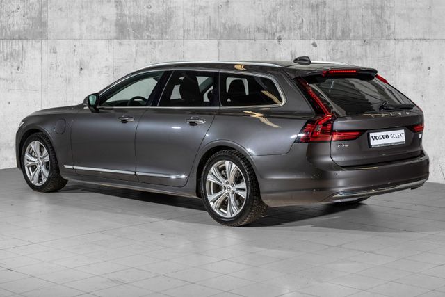 2021 VOLVO V90 - 10