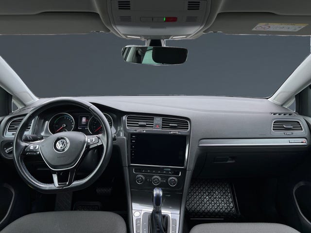 2018 VOLKSWAGEN GOLF - 9