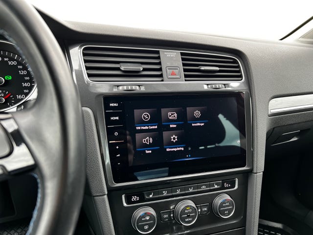 2018 VOLKSWAGEN GOLF - 22