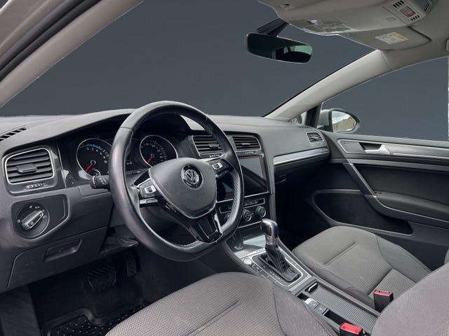 2018 VOLKSWAGEN GOLF - 10