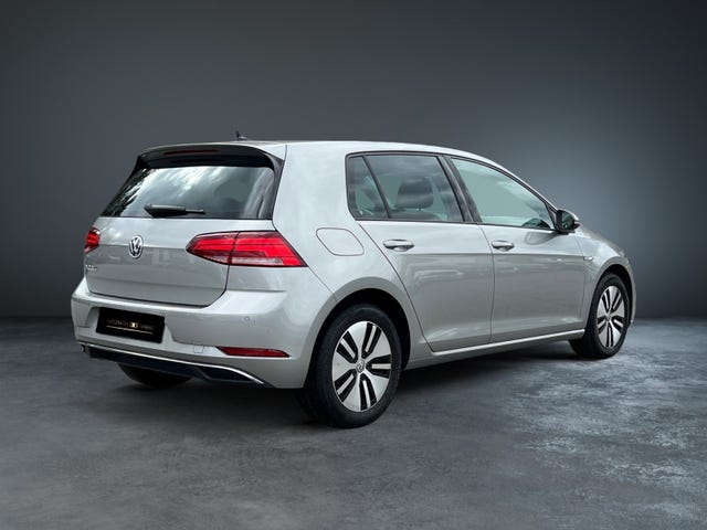 WVWZZZAUZJ8906666 2018 VOLKSWAGEN GOLF-3