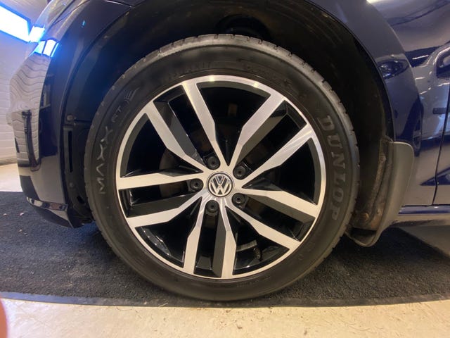 2019 VOLKSWAGEN GOLF - 8