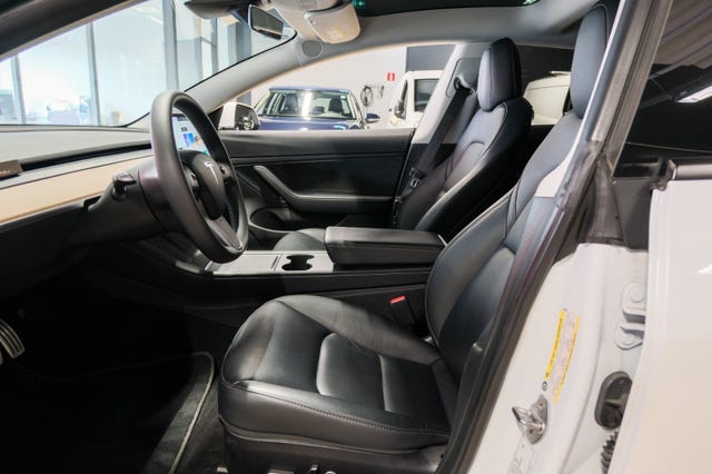 2021 TESLA MODEL 3 - 16
