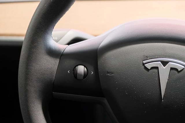 2021 TESLA MODEL 3 - 19