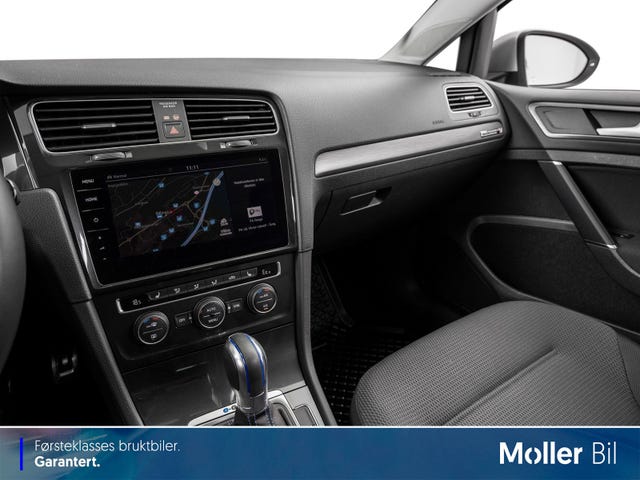 2019 VOLKSWAGEN GOLF - 17